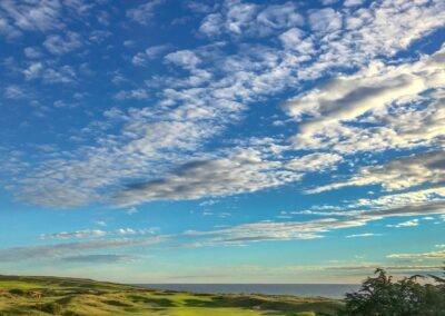 Hole 2 Ocean sky (1)